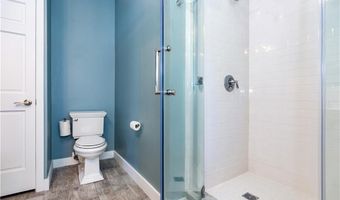 3976 Post Rd, Warwick, RI 02886