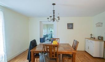 235 E Saint Clair St, Almont, MI 48003