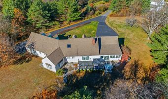 276 N Amherst Rd, Bedford, NH 03110