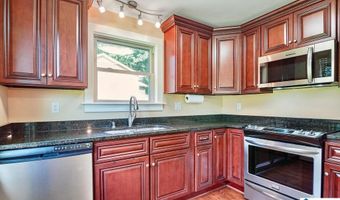 2006 1ST Ave, Alabaster, AL 35007