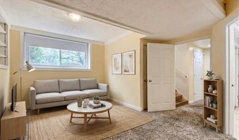 3260 Snelling Ave N, Arden Hills, MN 55112