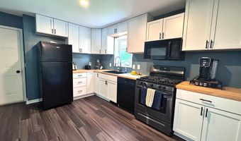 19 Royal St, Bennington, VT 05257