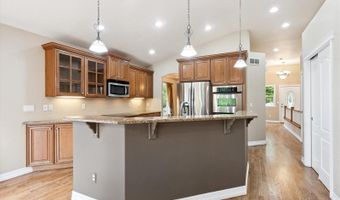 8225 W 67th Pl, Arvada, CO 80004