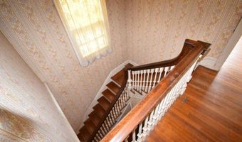 419 LOCUST Ave, Burlington, NJ 08016