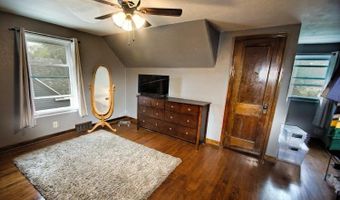 621 N LINWOOD Ave, Appleton, WI 54914