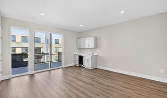 2507 LIGHT St, Baltimore, MD 21230