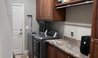 2370 N 52ND Ave, Central, AZ 85531