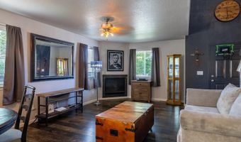 6521 Blue Springs Rd, Casper, WY 82604