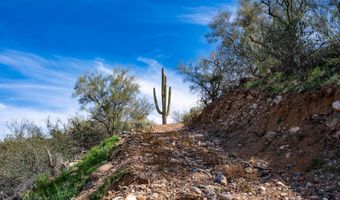 18931 E MAREN Ave, Black Canyon City, AZ 85324