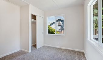 15109 SE OATFIELD Rd, Milwaukie, OR 97267