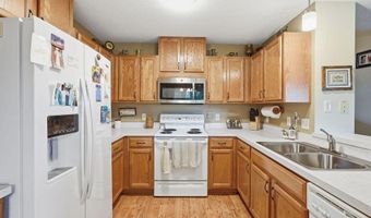 6435 157th St W, Apple Valley, MN 55124
