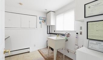 199 Avenue A, Bayonne, NJ 07002