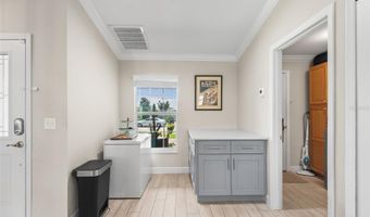 444 LAKE VIEW Way, Auburndale, FL 33823