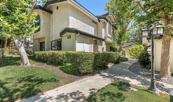 5720 Skyview Way E, Agoura Hills, CA 91301
