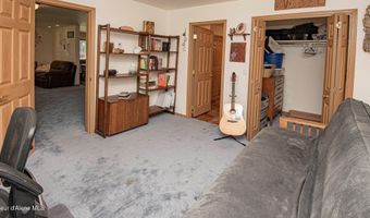 6616 Comanche St, Bonners Ferry, ID 83805
