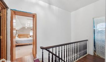 922 3rd Ave, Ackley, IA 50601