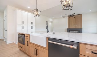 7 JOCKEY Ct, Berlin, MD 21811