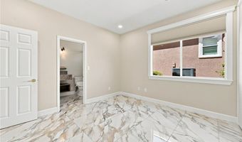 4853 Denaro Dr, Las Vegas, NV 89135