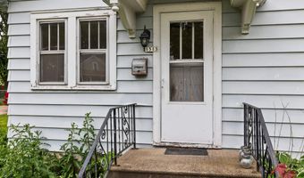 1513 W WASHINGTON St, Appleton, WI 54914
