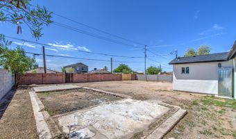 221 N TREKELL Rd, Casa Grande, AZ 85122