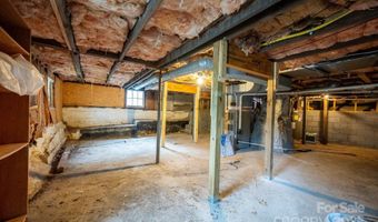54 Downing St, Asheville, NC 28806