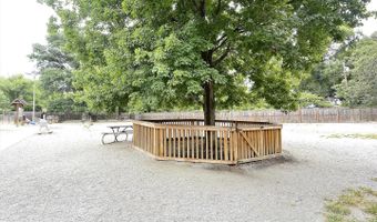 4500 35TH Rd N, Arlington, VA 22207