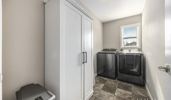 9243 Trafalgar Dr SE, Alto, MI 49302
