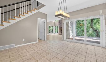 5706 Kilkenny Pl, Fitchburg, WI 53711