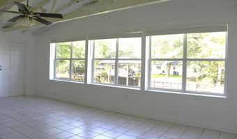 11447 Summer Lane Rd, Biloxi, MS 39532