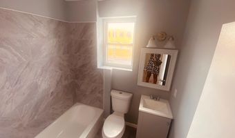 2428 W FRANKLIN St, Baltimore, MD 21223