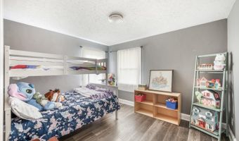 3270 Wards Rd, Altavista, VA 24517