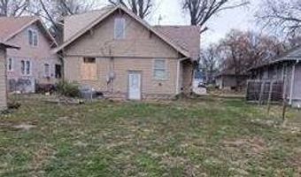 905 N 10th St, Beatrice, NE 68310