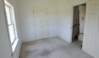 330 Narrow Shore Rd, Aydlett, NC 27916