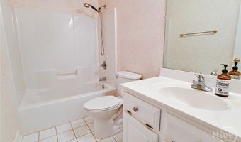 211 Stonecrest Ct, Athens, GA 30605