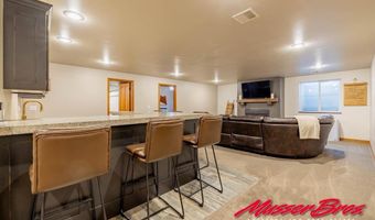 31 Iron Creek Dr, Cody, WY 82414