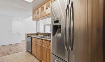 7548 Romeria St, Carlsbad, CA 92009