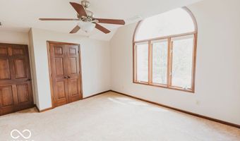 6712 Forrest Commons Blvd, Indianapolis, IN 46227