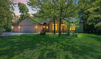 N3880 ANITA WIECKERT Road, Appleton, WI 54913