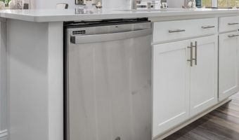 641 MORNING LIGHT Dr, Angier, NC 27501