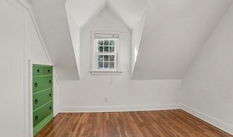 555 Lakeside Dr, Bridgeport, CT 06606