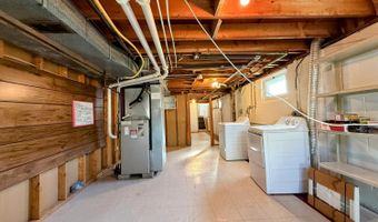 38 Grounds Pl, Albany, NY 12205