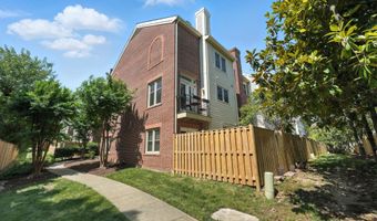 3911 COURTLAND Cir, Alexandria, VA 22305