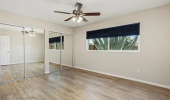 1561 Oak Hill Dr, Escondido, CA 92027