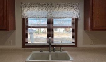 201 S 2nd Ave, Anthon, IA 51004
