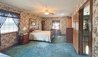 2818 Dixie Hwy, Bedford, IN 47421