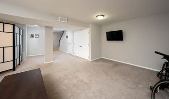 1025 COMMANDERS Way N, Annapolis, MD 21409