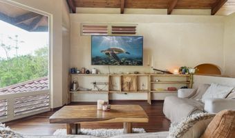 180 Mokupapa Rd, Haiku, HI 96708