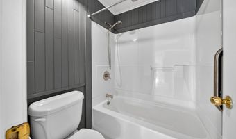 1260 JACKSON Ave SW, Bandon, OR 97411