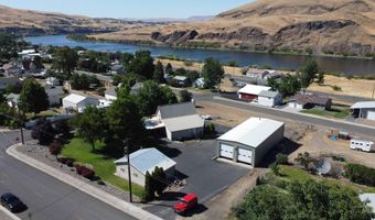 209 Harding St, Asotin, WA 99402