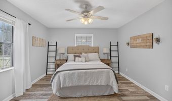 526 Muscadine Dr, Ashville, AL 35953